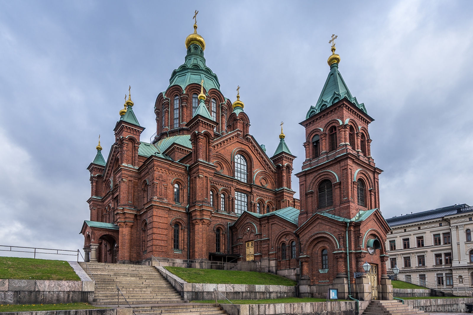 Image of Uspenski Cathedral by James Billings.