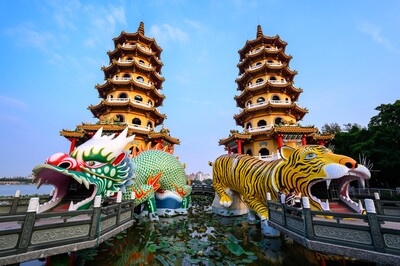 Dragon and Tiger pagodas. Tigers are believed to be the worst animal among the Chineses zodiac in Taoism. Entering the dragon’s mouth and coming out from the tiger’s mouth is the right way to visit Dragon and Tiger Pagodas.