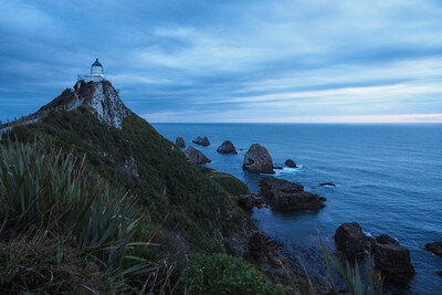 pictures of New Zealand - Nugget Point Lighthouse