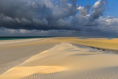 Yemen instagram spots - Detwah Lagoon and Sand Dunes, Socotra