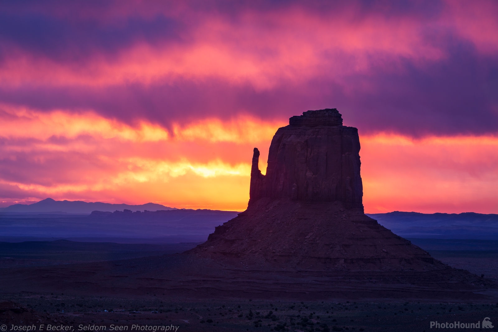 Image of Lookout Point - Monument Valley by Joe Becker