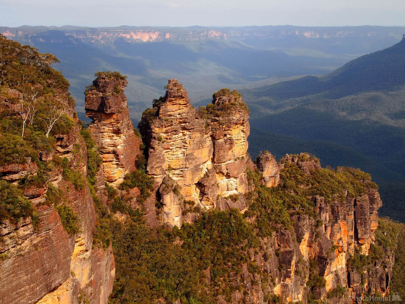 Image of Blue Mountains - Three Sisters Lookout by Wayne & Lyn Liebelt