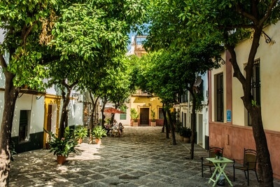photography spots in Andalucia - Barrio Santa Cruz