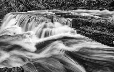 images of South Wales - Four Falls