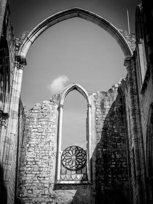 pictures of Lisbon - Carmo Convent Ruins