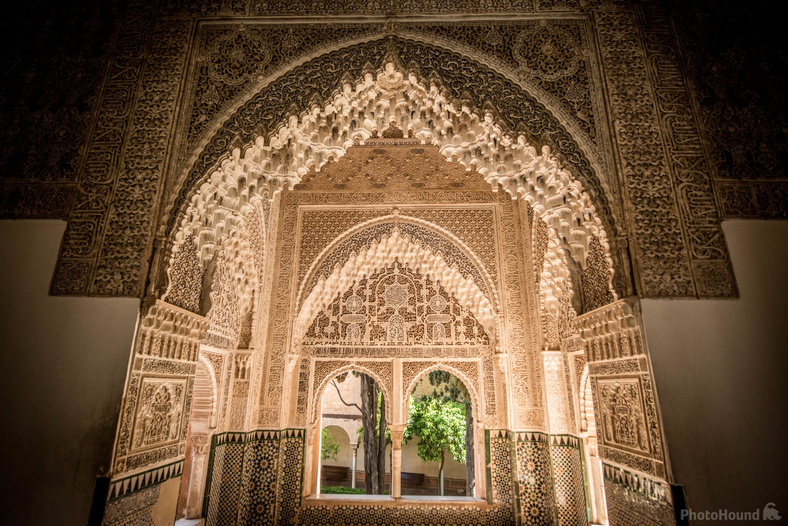 Image of The Alhambra Complex by Wayne & Lyn Liebelt