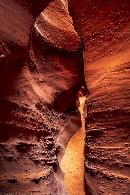images of the United States - Spooky Slot Canyon