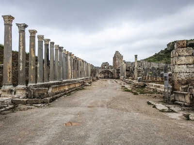 photography spots in Turkey - Perge ruins