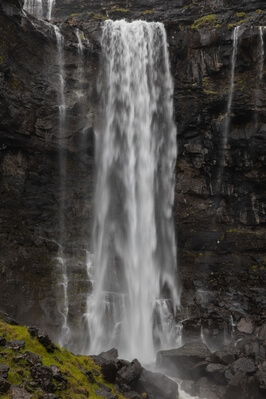 pictures of the Faroe Islands - Fossá Waterfall