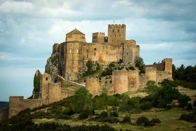 photo spots in Aragon - Castillo de Loarrre