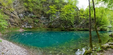 Slovenia images - Wild Lake Idrija
