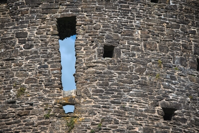 pictures of South Wales - Neath Castle