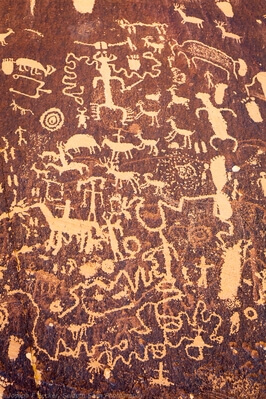 photos of the United States - Newspaper Rock