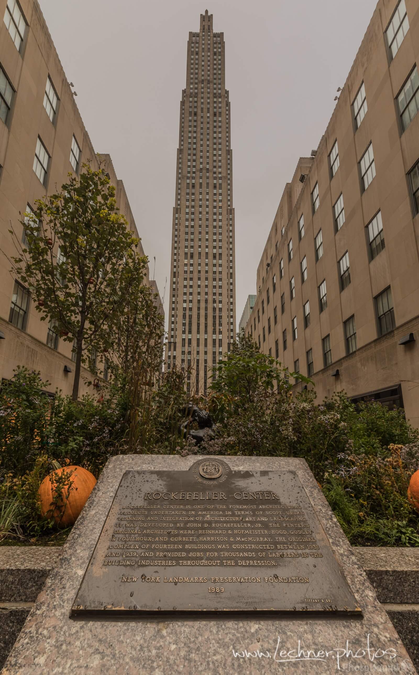 Image of Rockefeller Center by Florian Lechner
