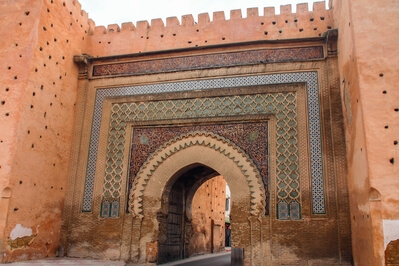 Meknes instagram spots - Bab el-Khamis gate