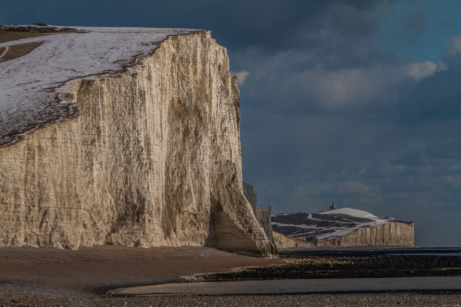 Image of Coastguard Cottages & Seven Sisters by Martin Heaps