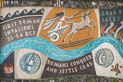 pictures of London - Queenhithe Mosaic