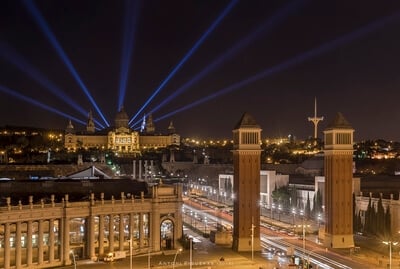 One of the best viewpoints in Barcelona is located on the terrace of the Arenas Shopping Center, from which you can see Plaza España, Paseo Maria Cristina and Montjuic.