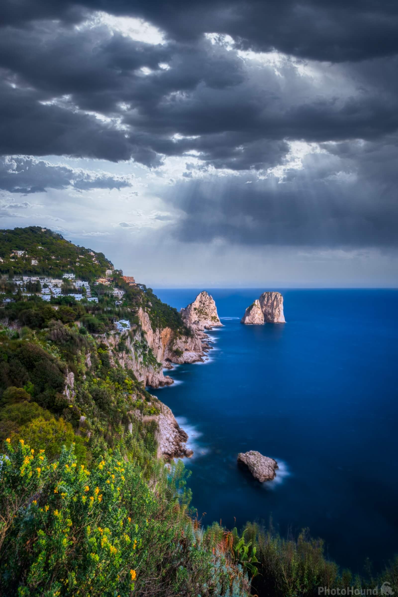 Image of Capri – Gardens of Augustus by Raimondo Giamberduca
