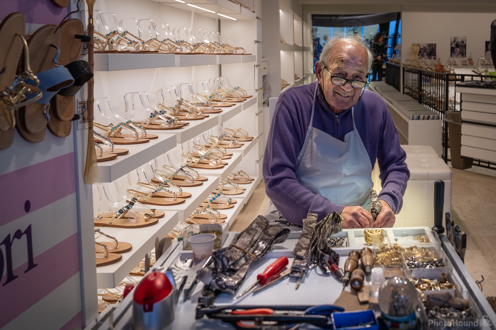 Image of Anacapri – Sandals Craftsmans via Capodimonte by Raimondo Giamberduca