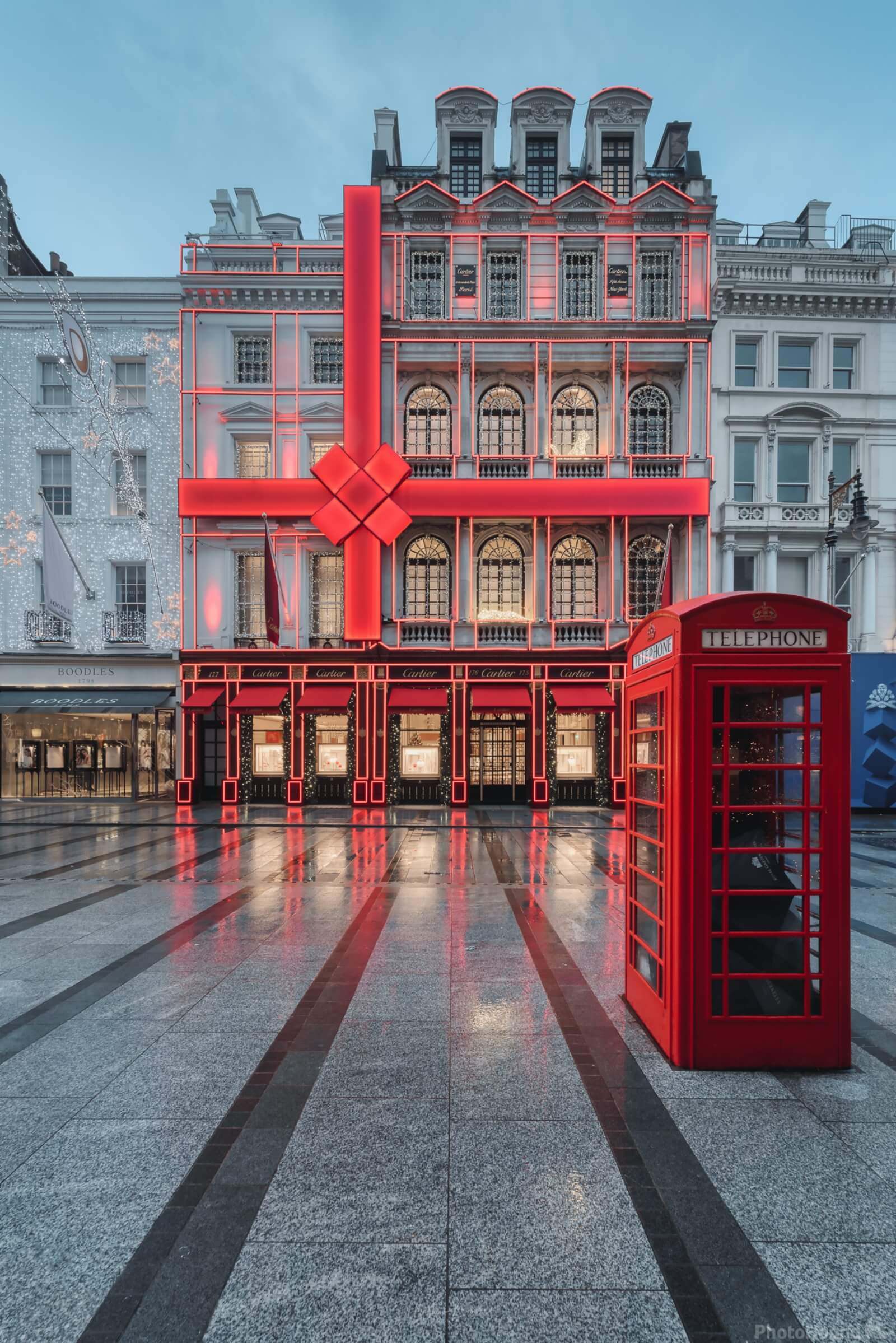 Image of Cartier New Bond Street by Mathew Browne