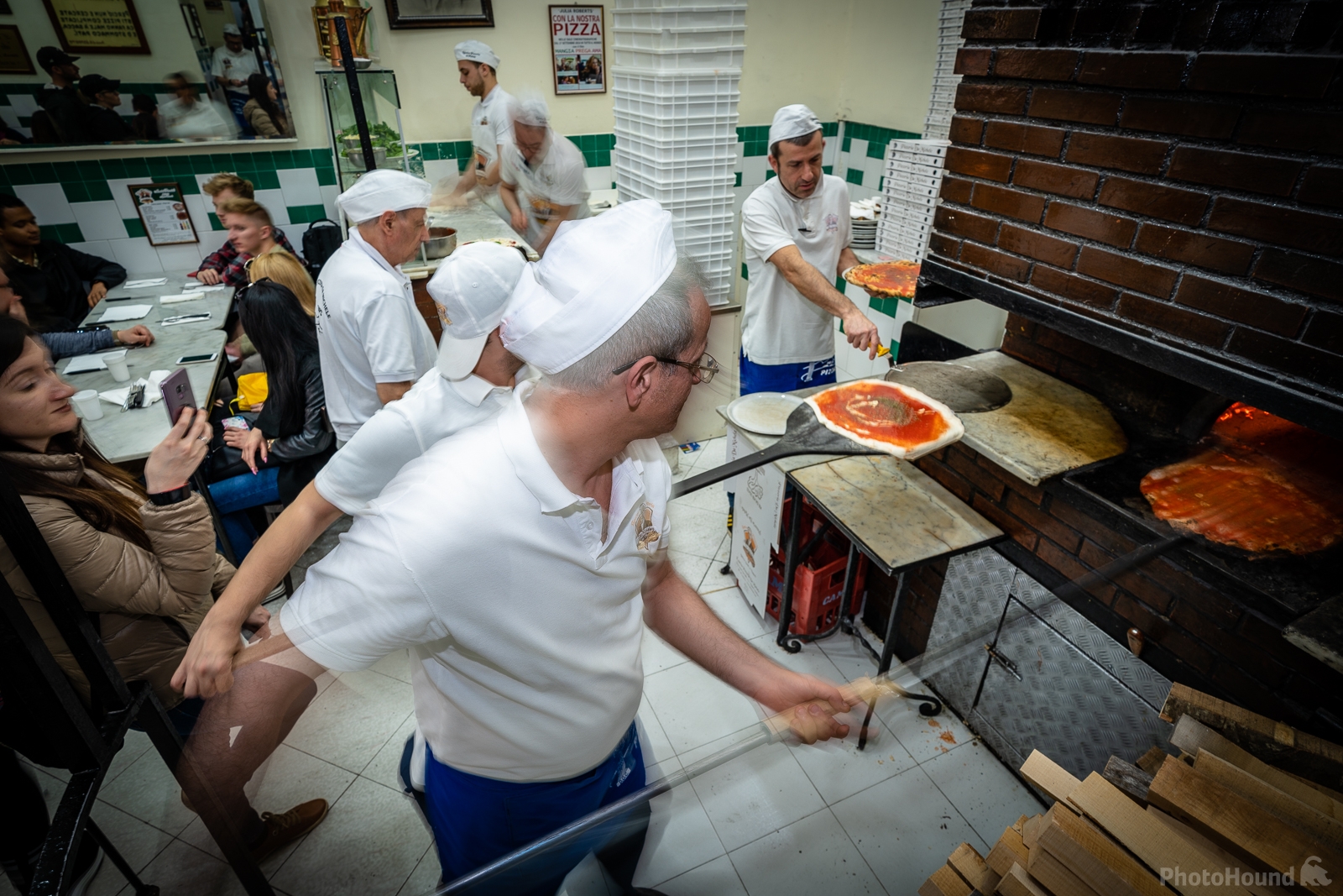 Image of Antica Pizzeria da Michele Food Photography by Raimondo Giamberduca