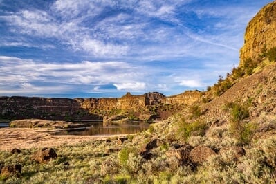 photography spots in Grant County - Dry Falls