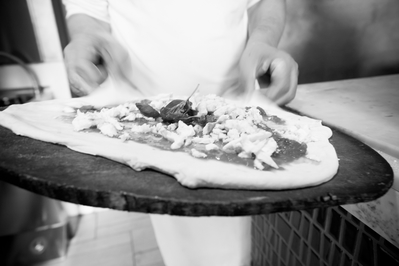 images of Naples & the Amalfi Coast - Naples –Pizzeria 50 Kalò Food Photography