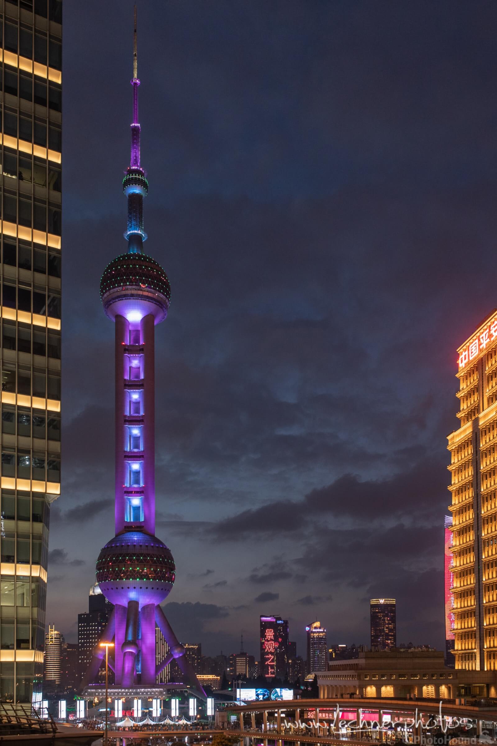 Image of Oriental Pearl Tower by Florian Lechner