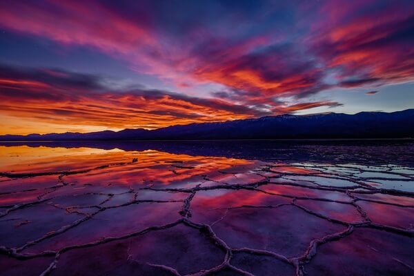 After a heavy rain the shallow and temporary Lake Manly may form in Badwater Basin. In the warmer months and on windy days this water may dry up very quickly, but in the cooler months of December and January it may remain for a week, or several weeks. 