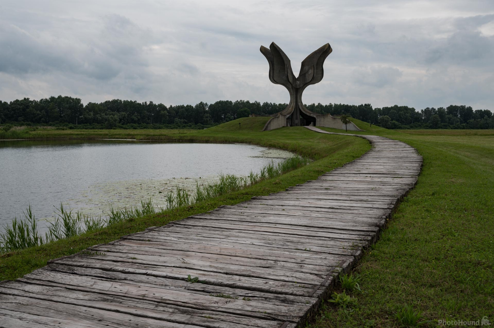 Image of Jasenovac Memorial Site by Luka Esenko
