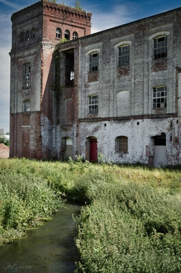 images of Brussels - Manchestersite - papermill Beersel