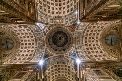 Photo of Mantua Saint Andrew’s Cathedral Interiors - Mantua Saint Andrew’s Cathedral Interiors