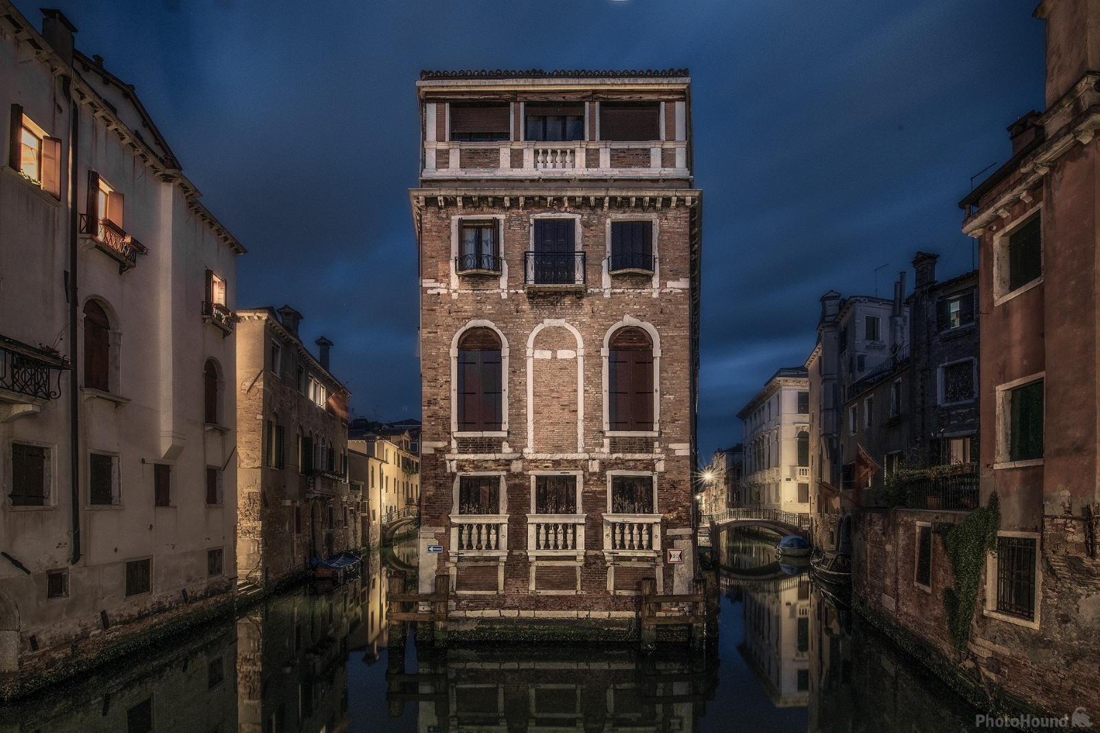 Image of Floating House by stefania toschi