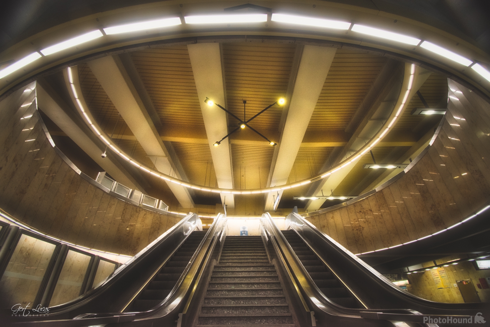 Image of Aumale Subwaystation, Brussels by Gert Lucas