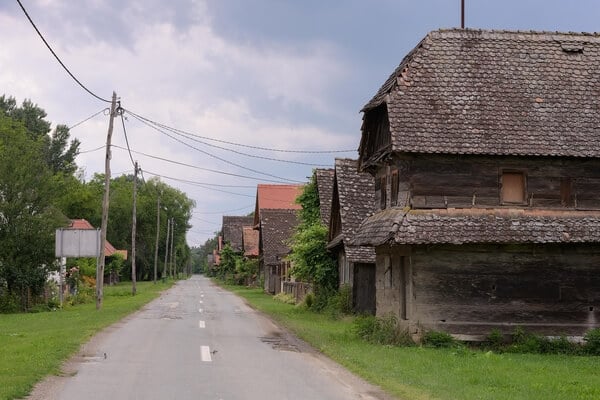 Krapje Village