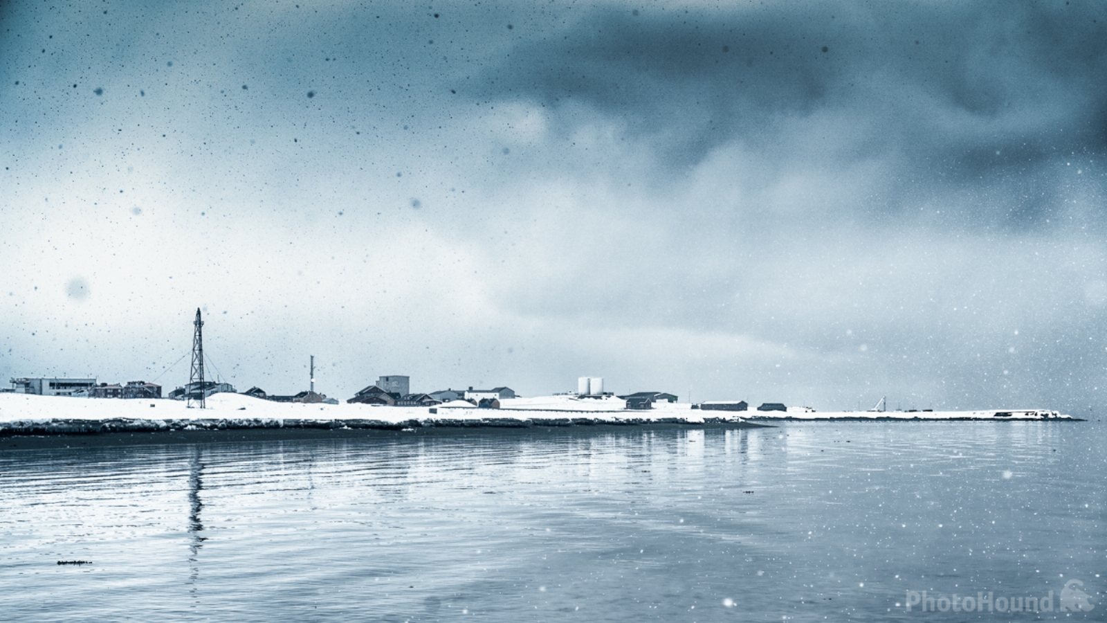 Image of Ny Alesund by James Billings.