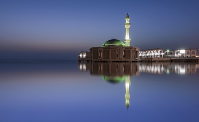 Saudi Arabia photography locations - Al Rahma Floating Mosque