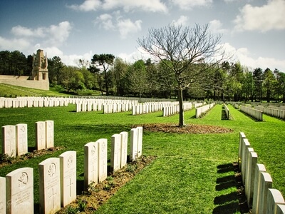 photos of France - Étaples Military Cemetery