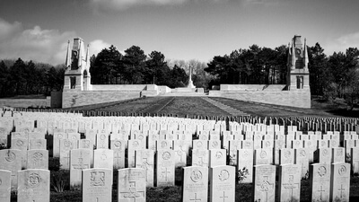 images of France - Étaples Military Cemetery