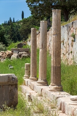 Greece images - Ancient Delphi