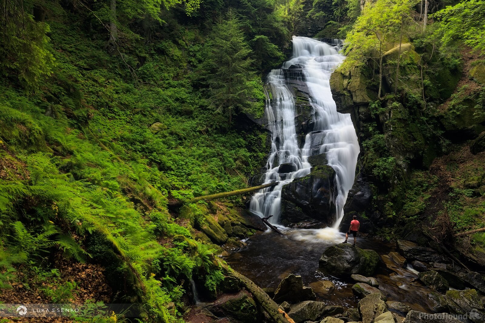 Image of Veliki Šumik Waterfall by Luka Esenko