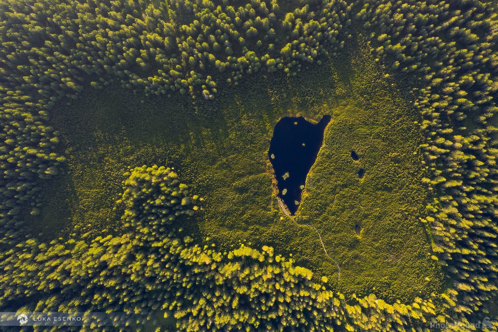 Image of Ribniško Jezero (Ribnica Lake) by Luka Esenko