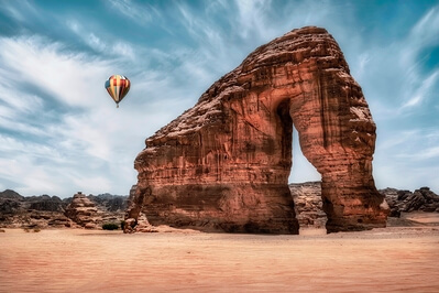 photo locations in Saudi Arabia - Jabal AlFil (Elephant Rock), AlUla
