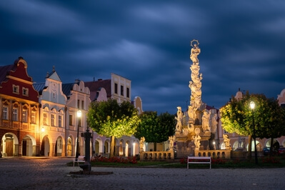 Plague column with the statue of Virgin Mary, during the blue hour