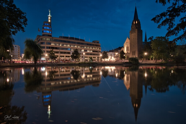 Ixelles Ponds - surrounding streets & architecture