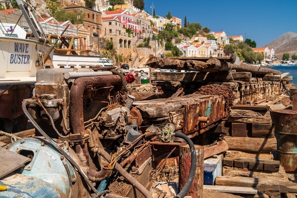 Rusting engines at the boat-works