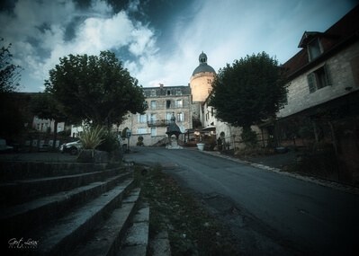 images of France - Medieval village of Hautefort