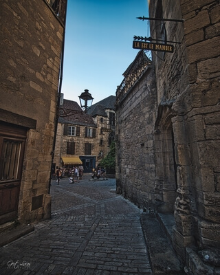 photo spots in France - Medieval town of Sarlat-La-Canéda