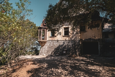 pictures of Greece - Villa de Vecchi - Mussolini's Villa